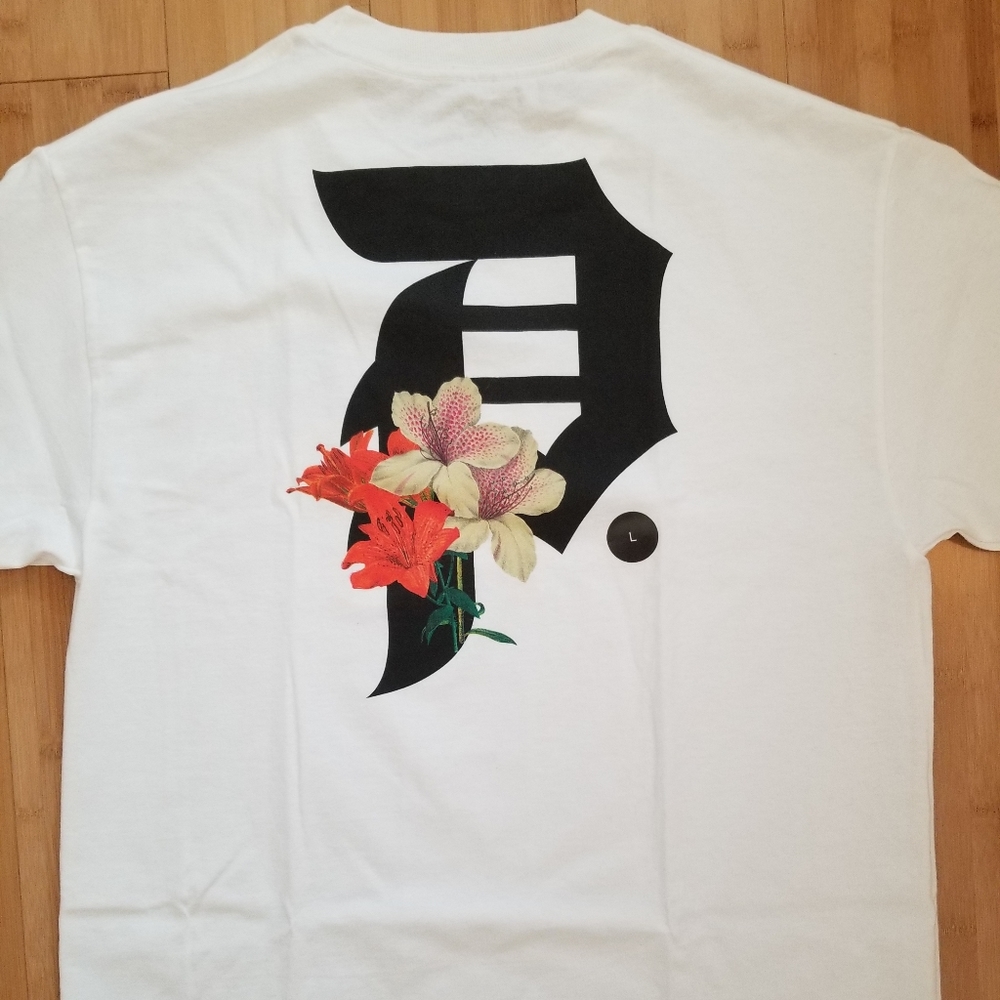 Primitive short sleeve Tee